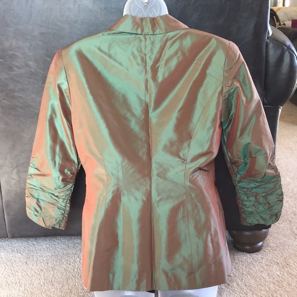 Zion New York Jacket - Picture 2 of 14